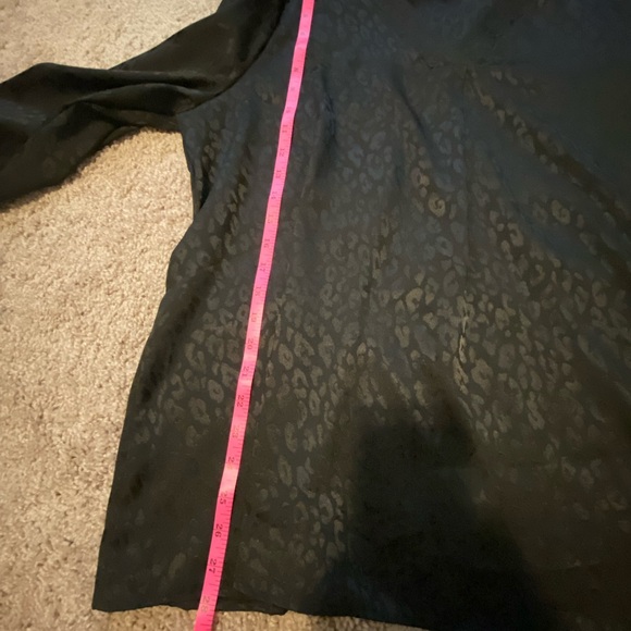 Cotton Bleu Black Jacquard Leopard Blouse | Size XL - Picture 6 of 6